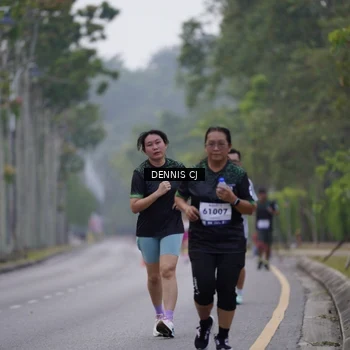 Runner Photo 8369433