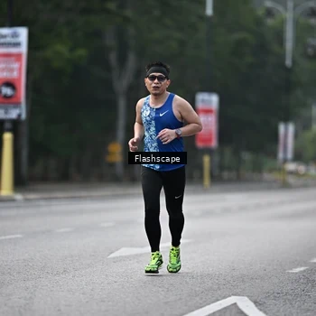 Runner Photo 8369451
