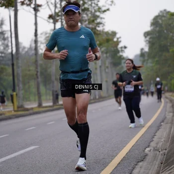 Runner Photo 8369481
