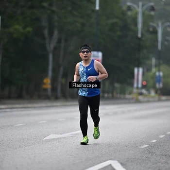 Runner Photo 8369494