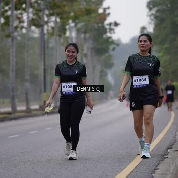 Runner Photo 8369496