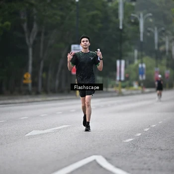 Runner Photo 8369518