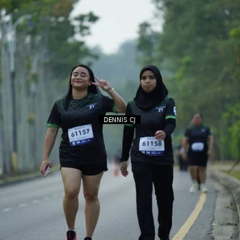 Runner Photo 8369557