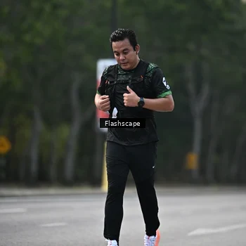 Runner Photo 8369598