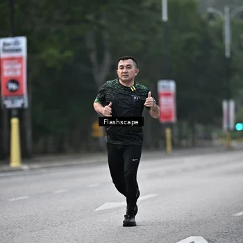 Runner Photo 8369621