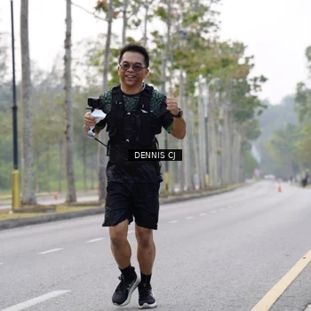Runner Photo 8369675