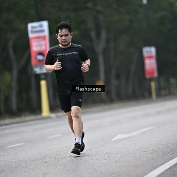 Runner Photo 8369683
