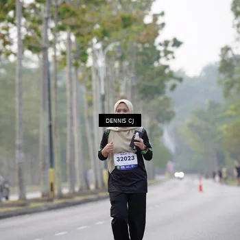 Runner Photo 8369685