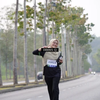 Runner Photo 8369696