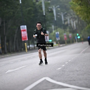 Runner Photo 8369700