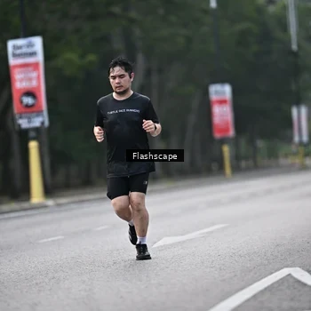 Runner Photo 8369702