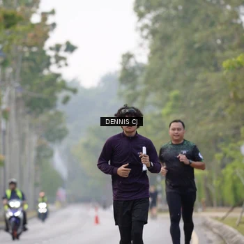Runner Photo 8369711