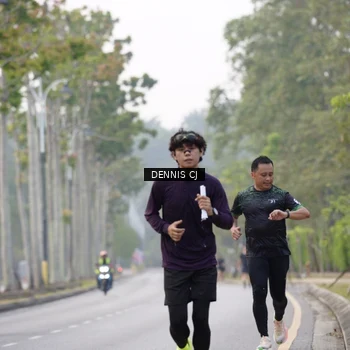 Runner Photo 8369717