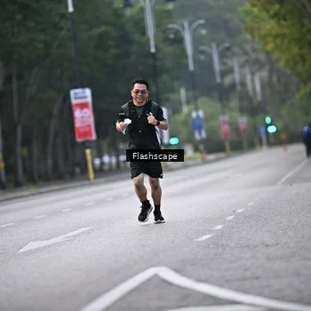 Runner Photo 8369733