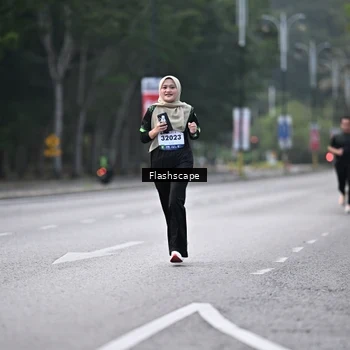 Runner Photo 8369738