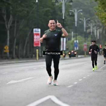 Runner Photo 8369780