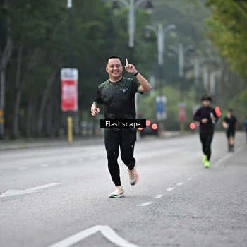 Runner Photo 8369788