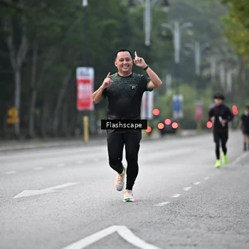 Runner Photo 8369805