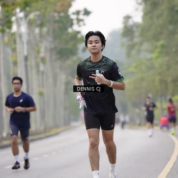 Runner Photo 8369884