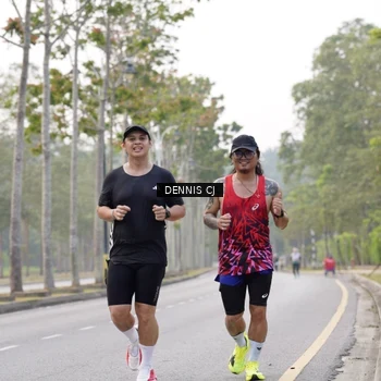 Runner Photo 8369918