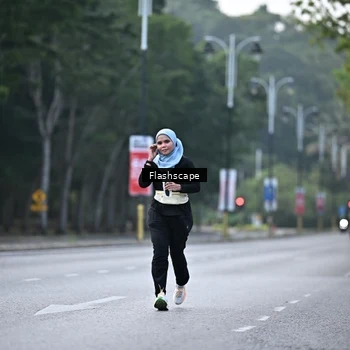 Runner Photo 8369921