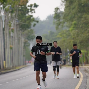 Runner Photo 8369960