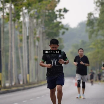 Runner Photo 8369965