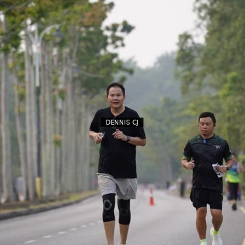 Runner Photo 8369983