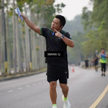 Runner Photo 8370005