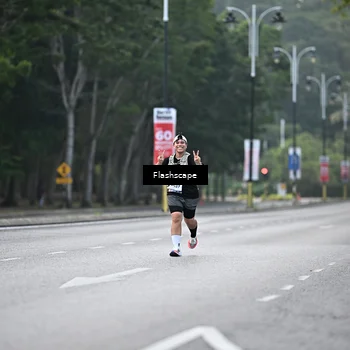 Runner Photo 8370014