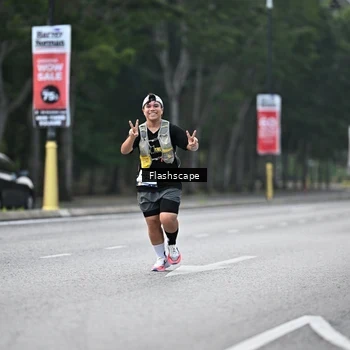 Runner Photo 8370045