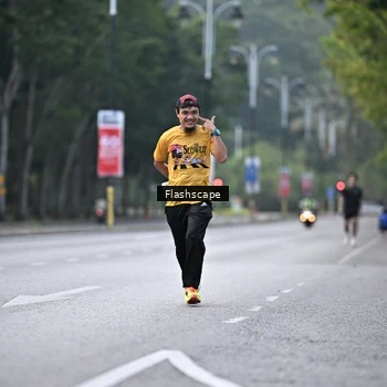 Runner Photo 8370075