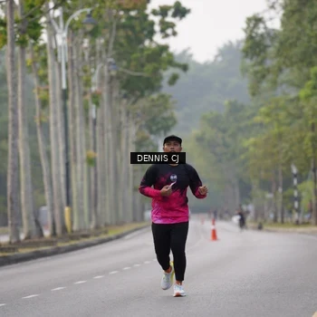 Runner Photo 8370115