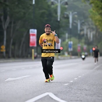 Runner Photo 8370116