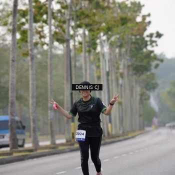 Runner Photo 8370196