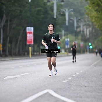 Runner Photo 8370197