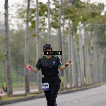 Runner Photo 8370208