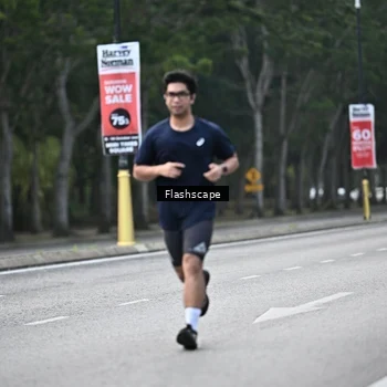 Runner Photo 8370271