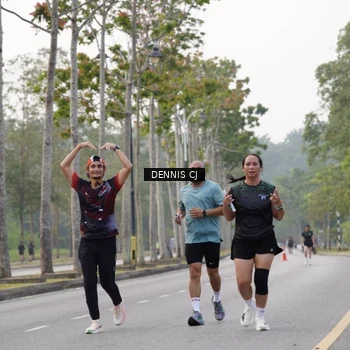 Runner Photo 8370307
