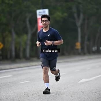Runner Photo 8370314
