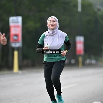 Runner Photo 8370330