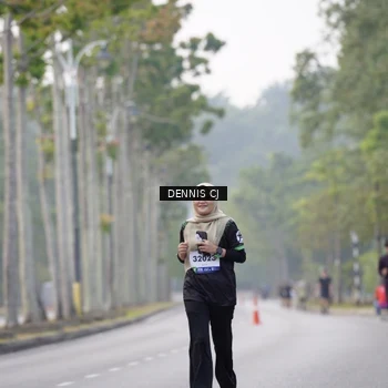 Runner Photo 8370369