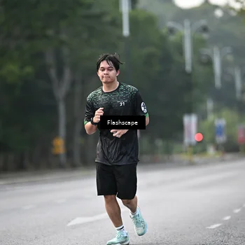 Runner Photo 8370537