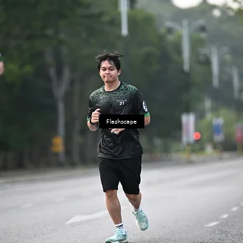 Runner Photo 8370540