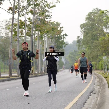 Runner Photo 8370550