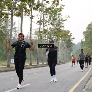 Runner Photo 8370564