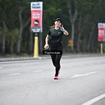 Runner Photo 8370636