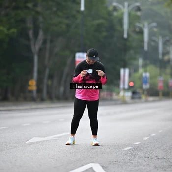 Runner Photo 8370673