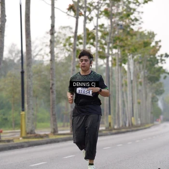 Runner Photo 8370679