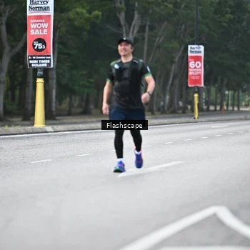 Runner Photo 8370733